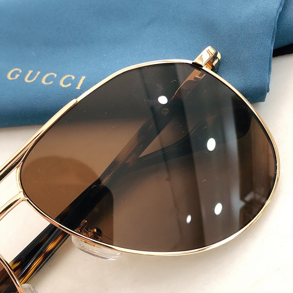 Gucci Aviator frame sunglasses 706707
