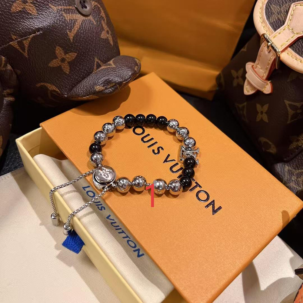 Louis Vuitton Monogram Beads Bracelet M00512