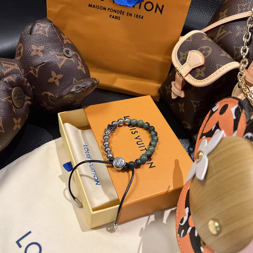 Louis Vuitton Monogram Beads Bracelet M00512