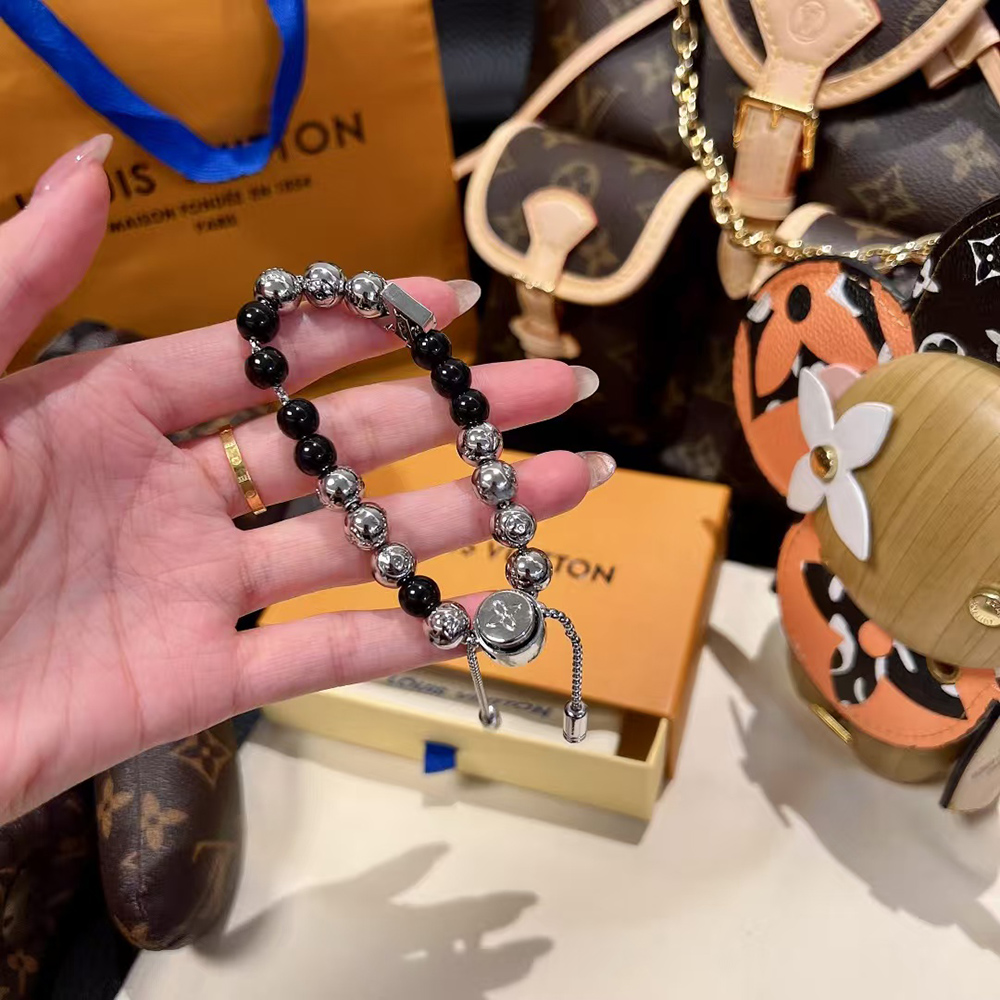 Louis Vuitton Monogram Beads Bracelet M00512