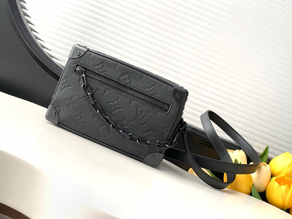 Louis Vuitton Mini Soft Trunk M55702 18.5*13*8cm