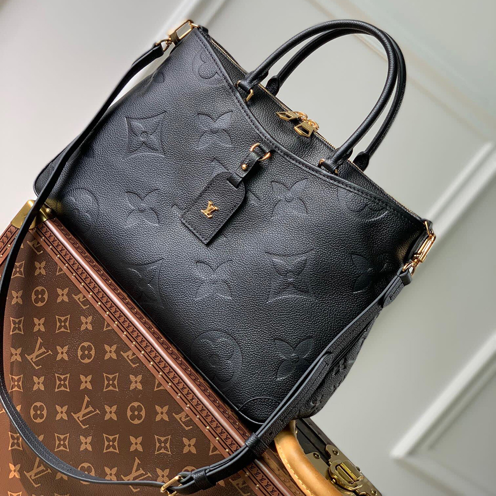 Louis Vuitton Bags M46487 36*22*9cm