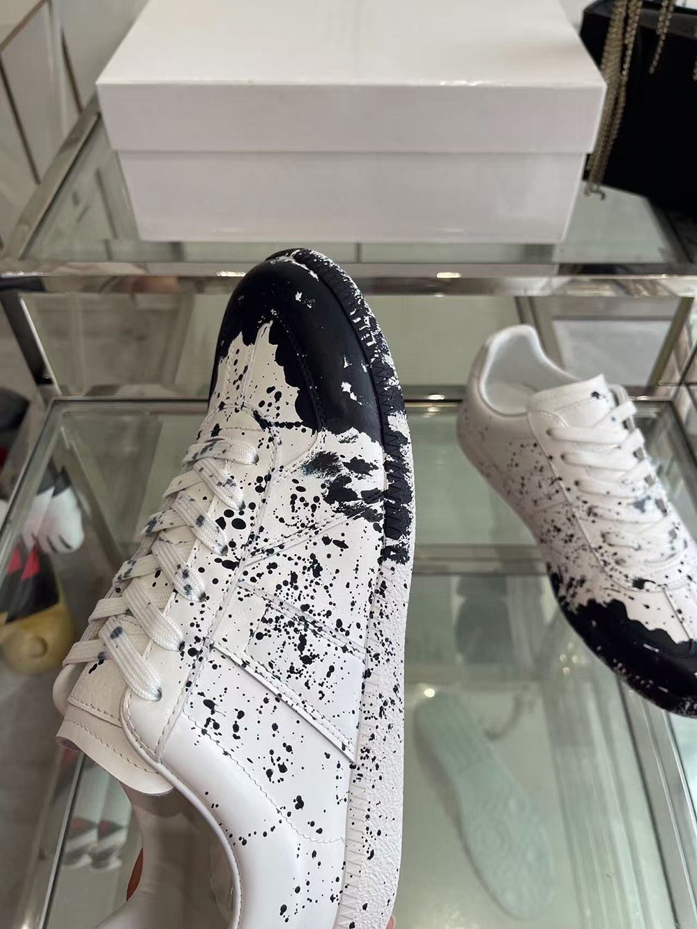 Maison Margiela Replica Low 'Paint Splatter - White Black'