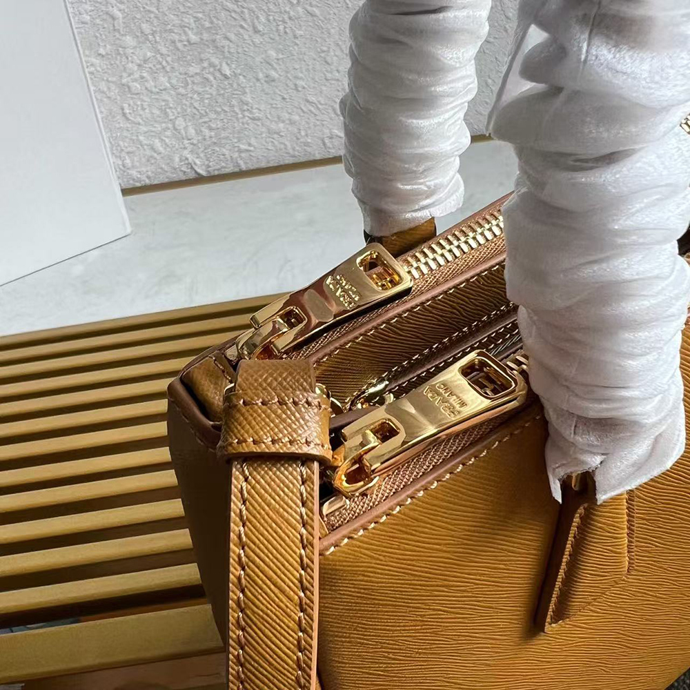 Prada Galleria Saffiano leather bags 1BA863 28*20*12cm